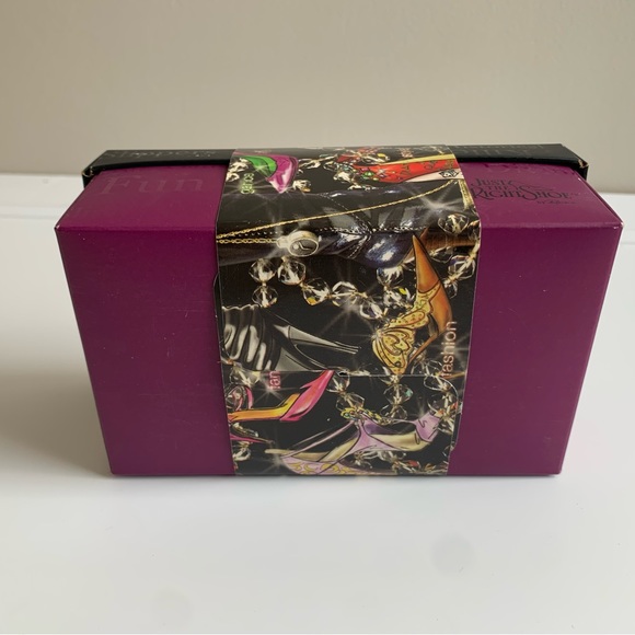 Pink Champagne 2006 - Just the Right Shoe - Picture 9 of 10